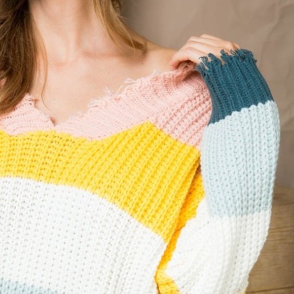 MULTI COLORED SWEATER distressed womens fa… - Picture 3 of 4